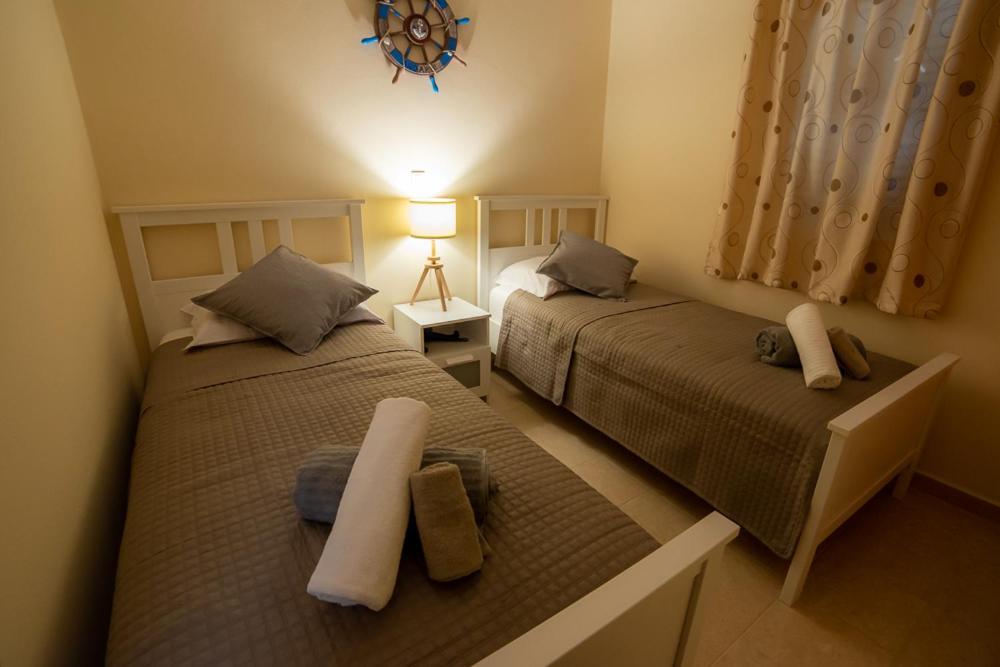 Captains View Apartments Платі Екстер'єр фото